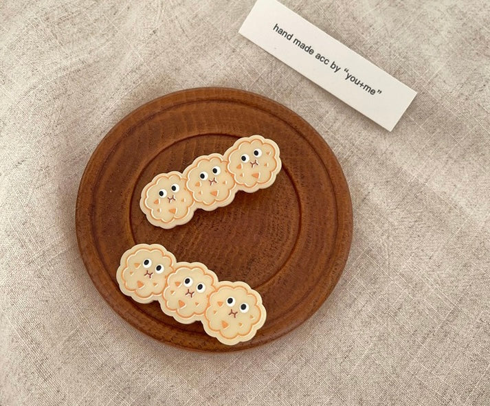 Biscuit Hair Clip - 1 Pc